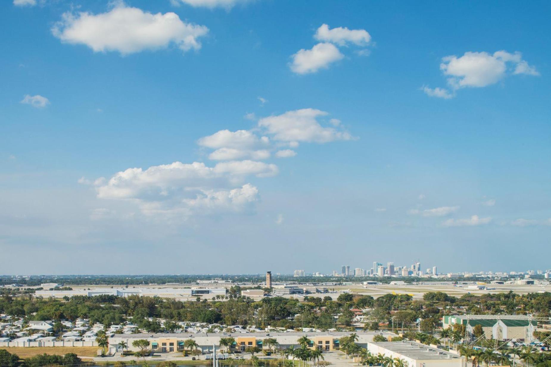 Ac Hotel By Marriott Fort Lauderdale Airport Dania Beach Exterior photo